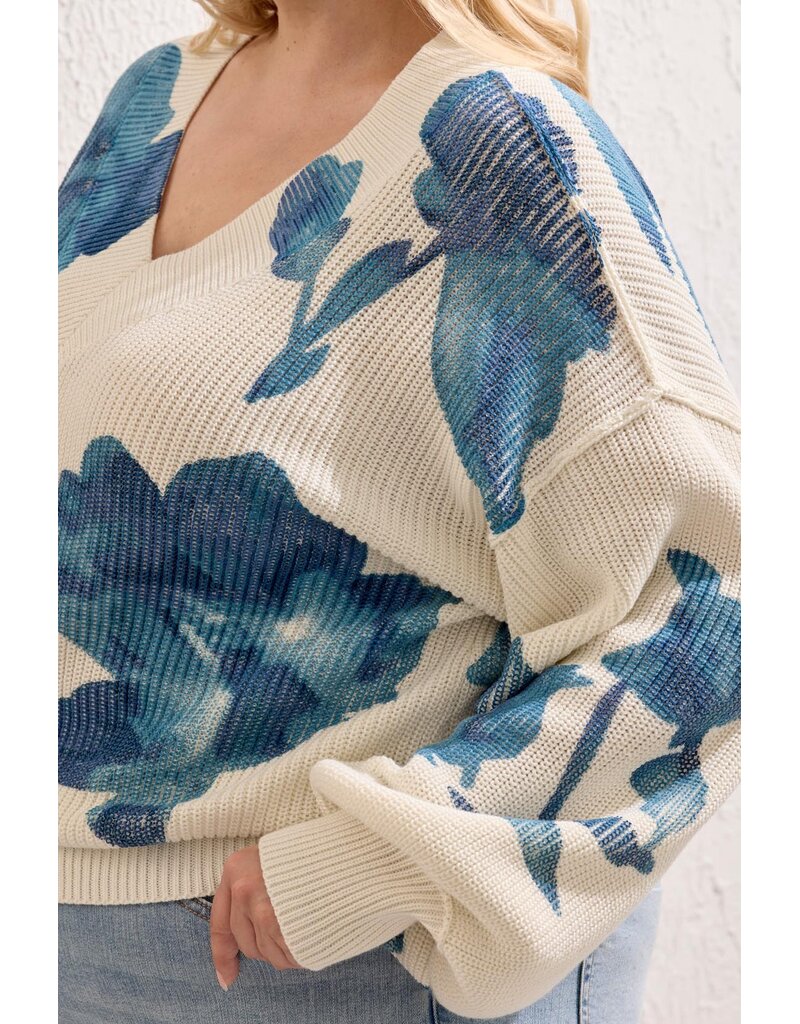 TRIBAL PUFF SLV PRINTED V-NECK SWTR - CREAM