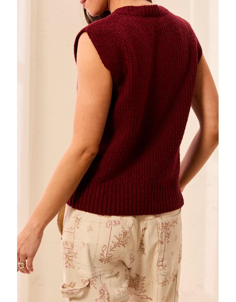 TRIBAL SPLIT CREW NECK COTTON BLEND SWEATER VEST - CHERRY LACQUER