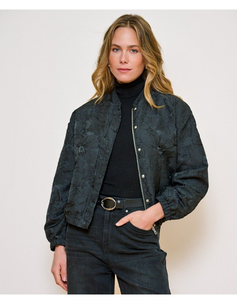 WOVEN FLORAL JACKET