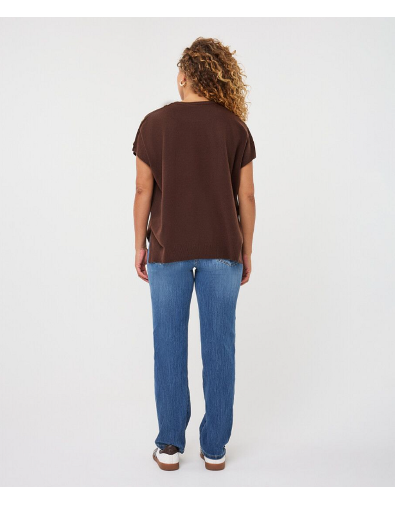 FINE KNIT TOP WITH BUTTONS