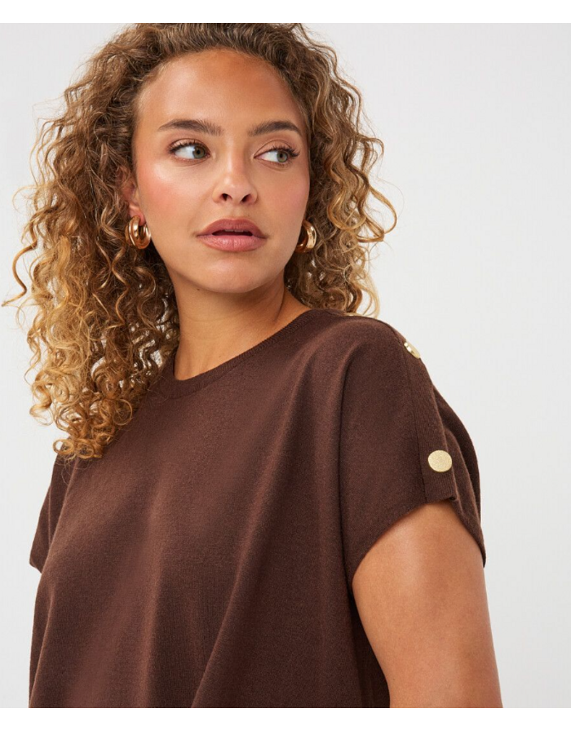 FINE KNIT TOP WITH BUTTONS