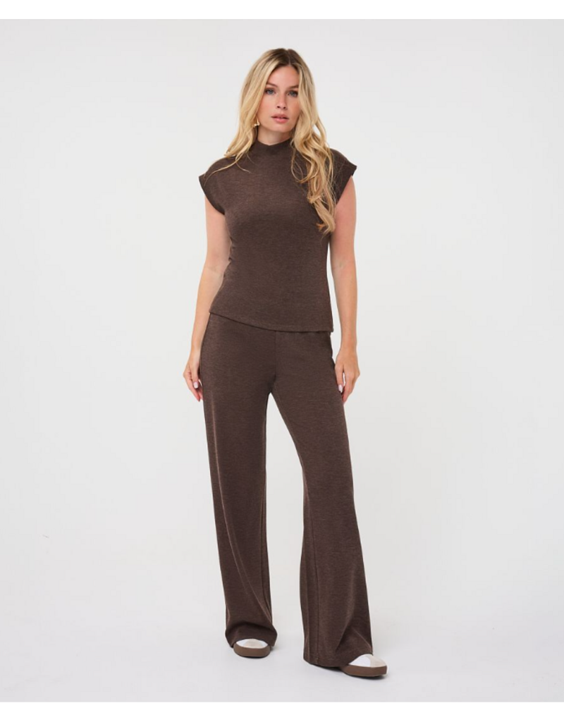 BROWN KNITTED TROUSERS