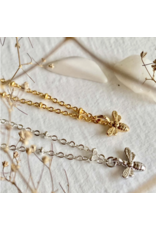 PIKA & BEAR WILDFLOWERS TINY BEE NECKLACE