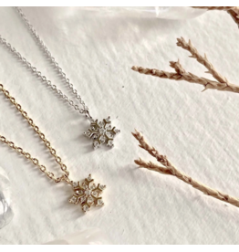 PIKA & BEAR NORQUAY SNOWFLAKE CHARM NECKLACE