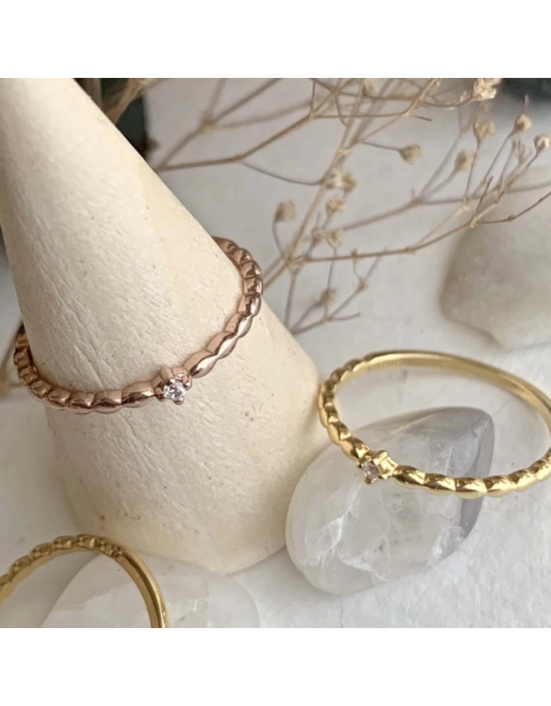 PIKA & BEAR GLEIPNIR GOLD TWIST RING
