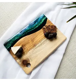 LYNN & LIANA DESIGNS WOOD RESIN BOARD - 11" x 8"