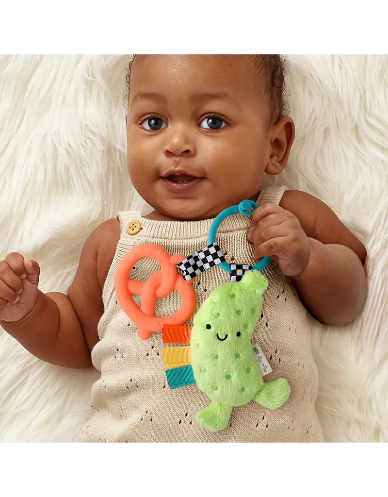 ITZY RITZY PLUSH & TEETHER