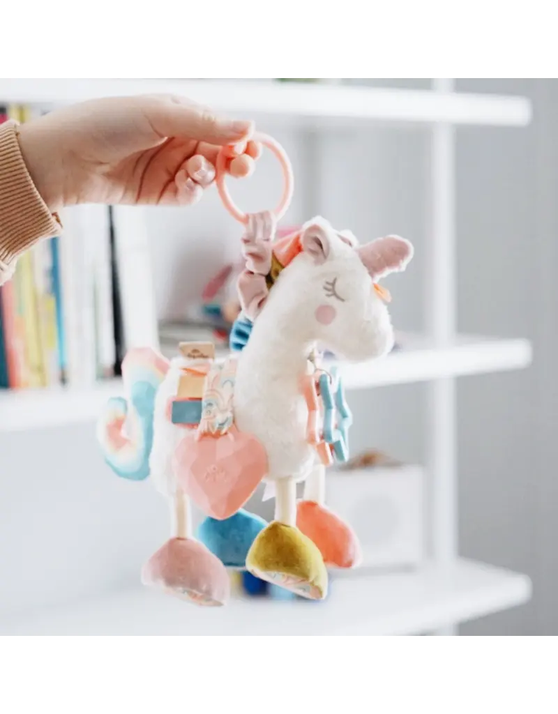 ITZY RITZY LINK & LOVE ACTIVITY PLUSH