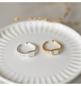 GLEE INNER GLOW RING - MOTHER OF PEARL