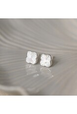 GLEE ANIKA STUDS - MOTHER OF PEARL