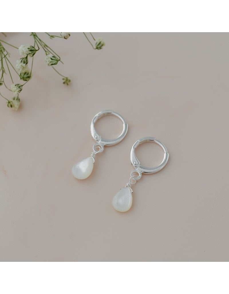 GLEE ZIA HOOPS - MOTHER OF PEARL