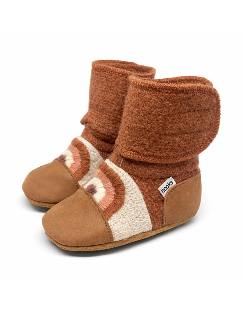 CLAY EMBROIDERED FELTED WOOL BOOTIES