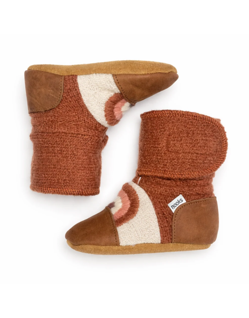 CLAY EMBROIDERED FELTED WOOL BOOTIES