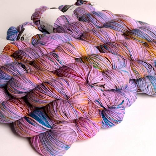 Hedgehog Fibres Hedgehog Merino DK Reds/Oranges/Purples Hedgehog Fibres Hedgehog Merino DK Reds/Oranges/Purples