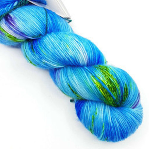 Madelinetosh Tosh Light Twist Greens/Blues Madelinetosh Tosh Light Twist Greens/Blues