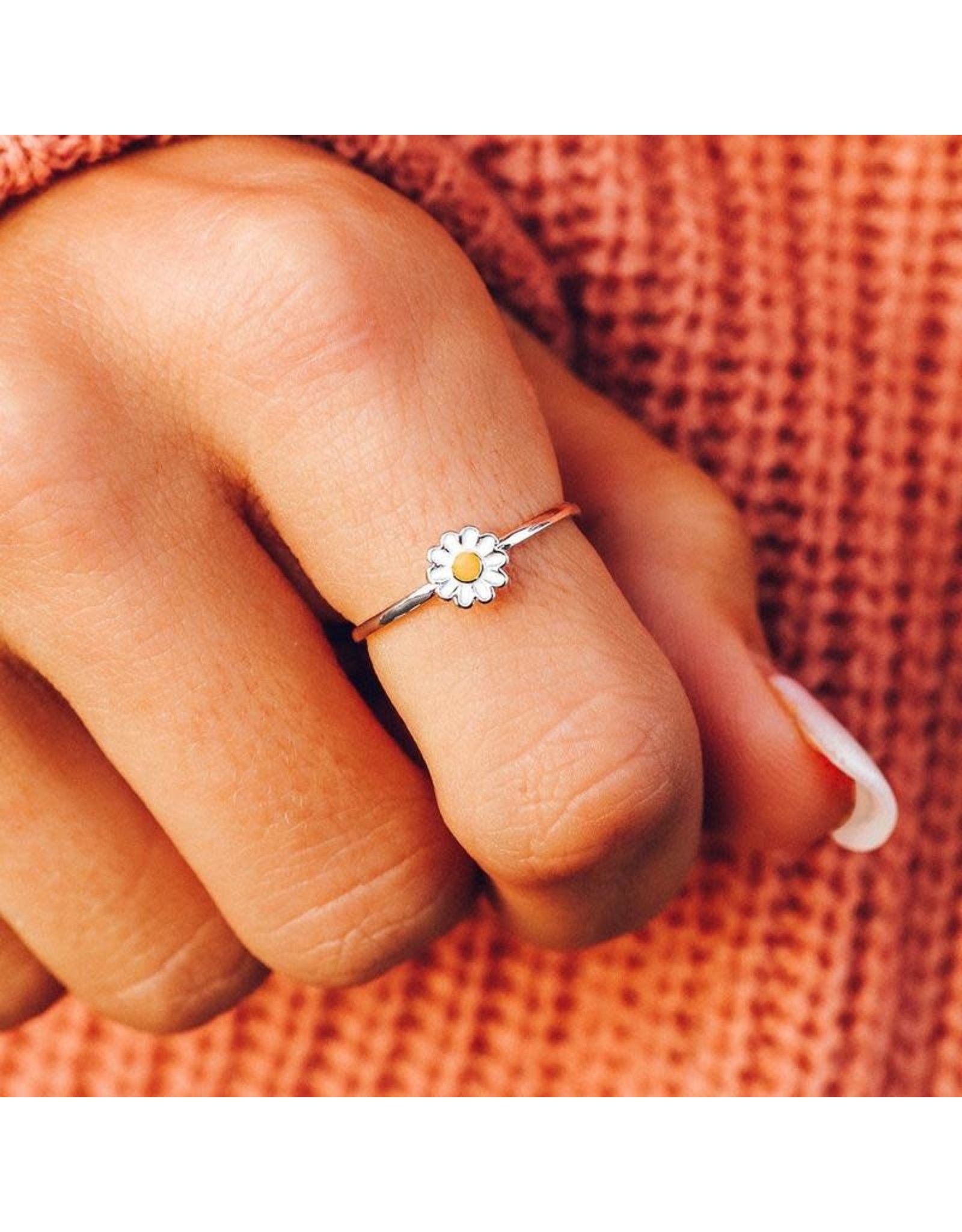 Trade roots Costa Rica, Daisy Ring