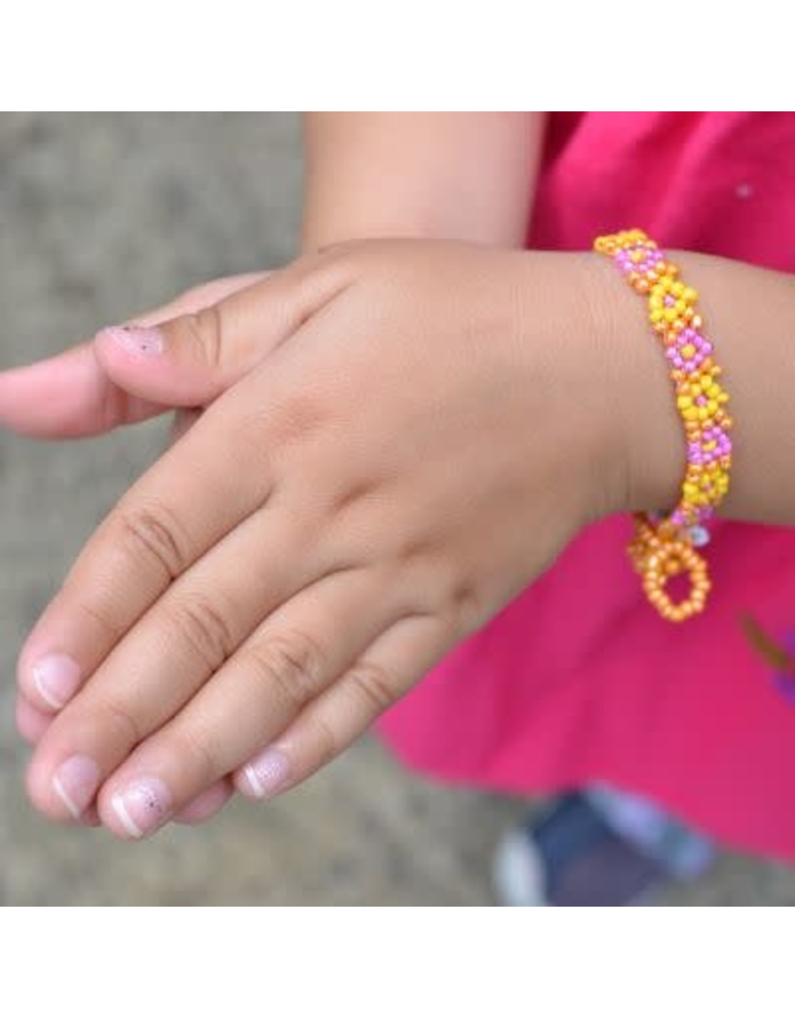 Trade roots Kid's Flower Bracelet Beaded, Guatemala