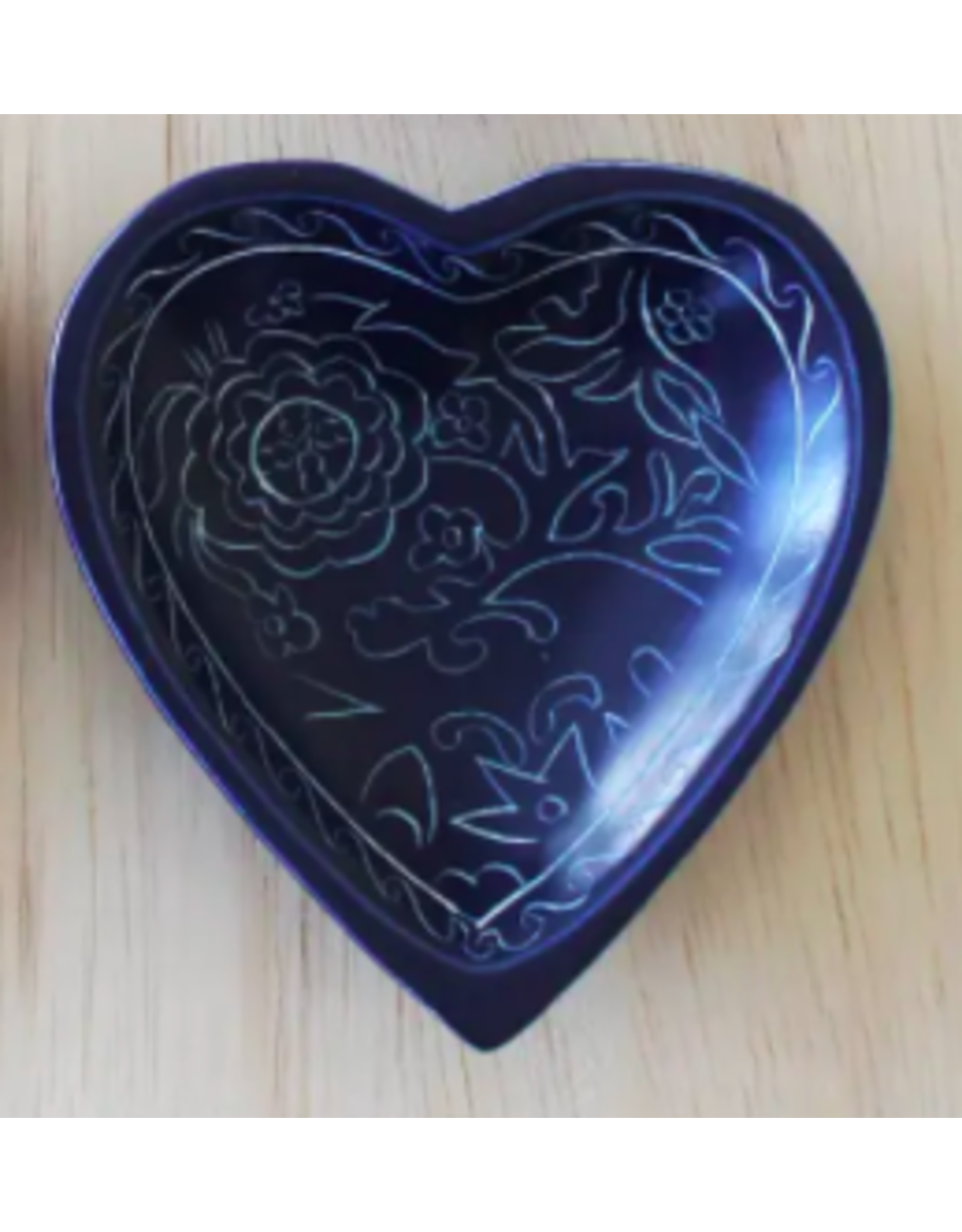 Trade roots Patterned Heart Dish, Purple, Kenya