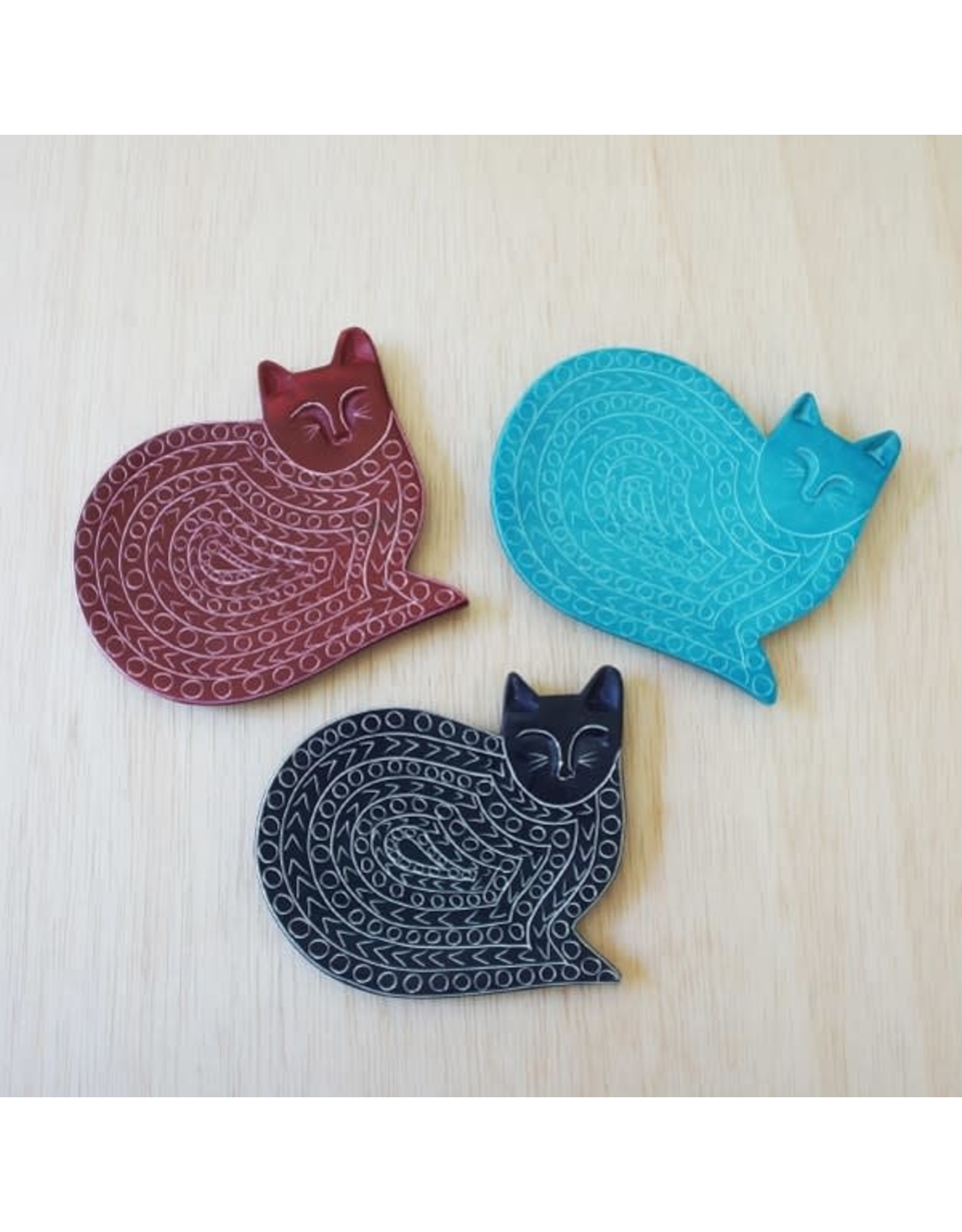 Trade roots Soapstone Cat Dish,  Kenya