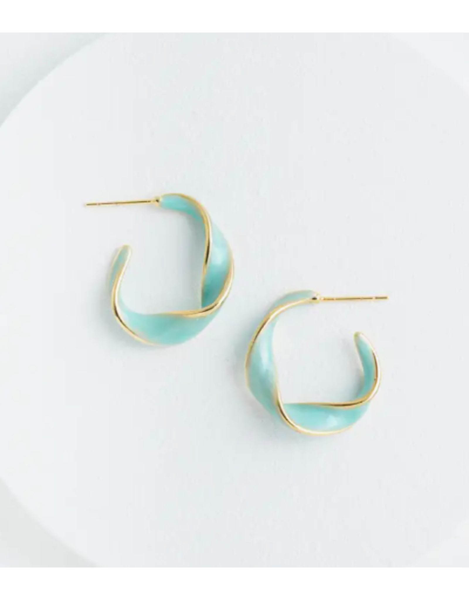 Trade roots With a Twist Hoops in Mint