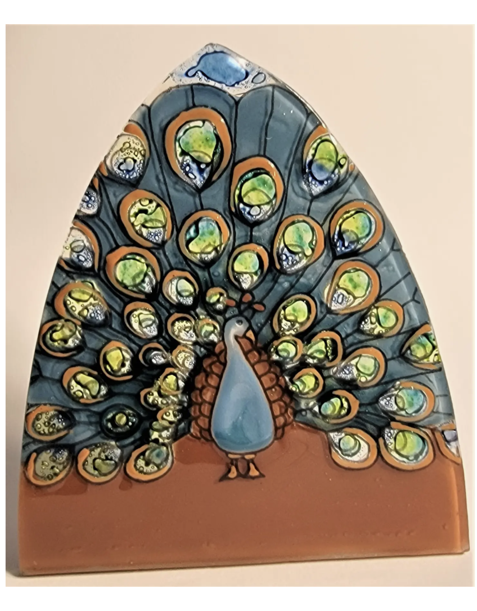 Trade roots Peacock Night light, Ecuador