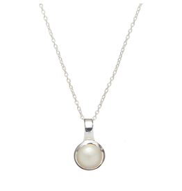 Trade roots Sapha Pearl Pendant Necklace, India