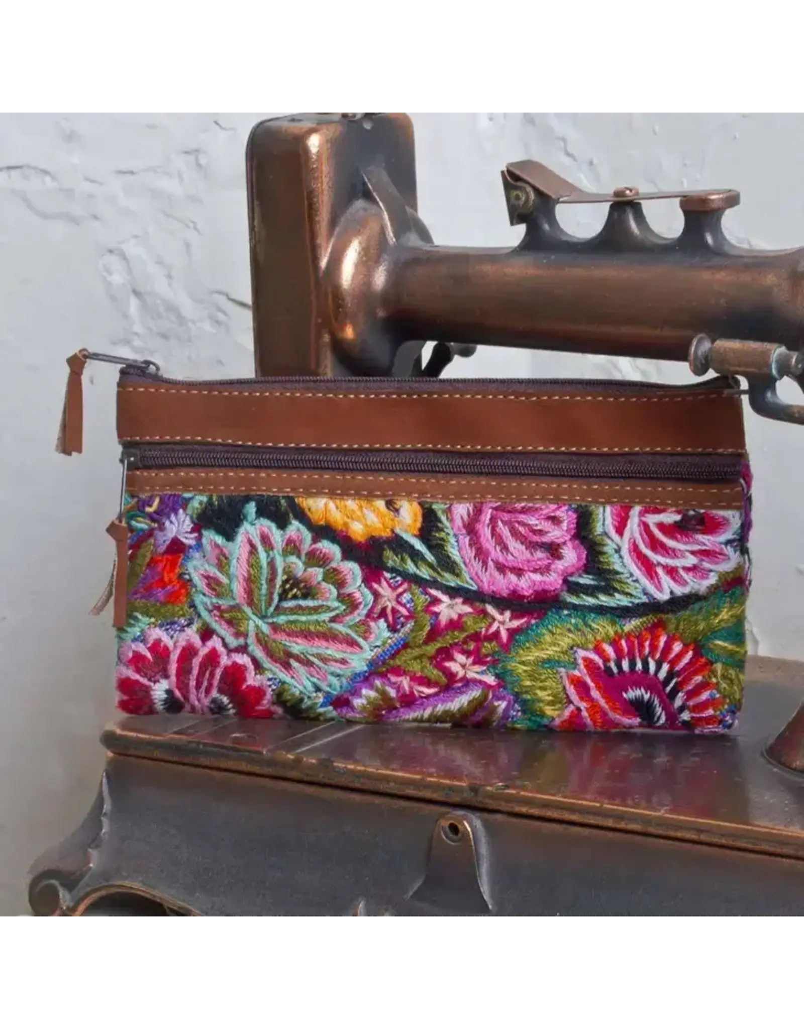 Trade roots Nubuck and Huipile Double Zip Cosmetic Purse Floral, Guatemala