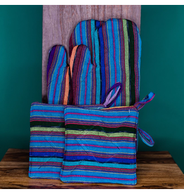 Trade roots Set of ONE Oven Mitt and ONE Pot Holder, Guatemala