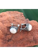Kasih Pearl Earrings - Sterling Silver, Indonesia