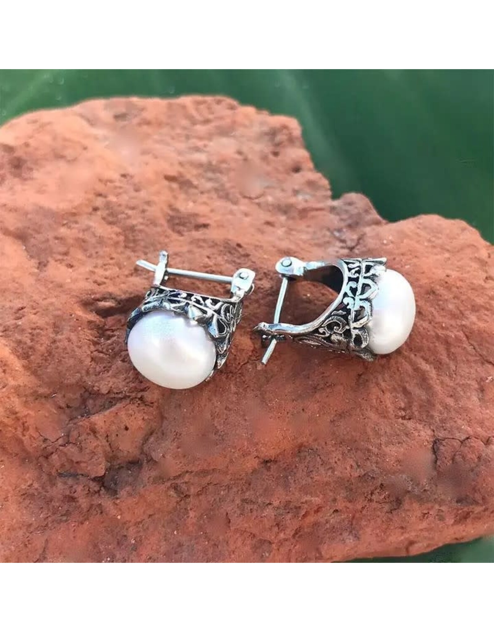 Kasih Pearl Earrings - Sterling Silver, Indonesia