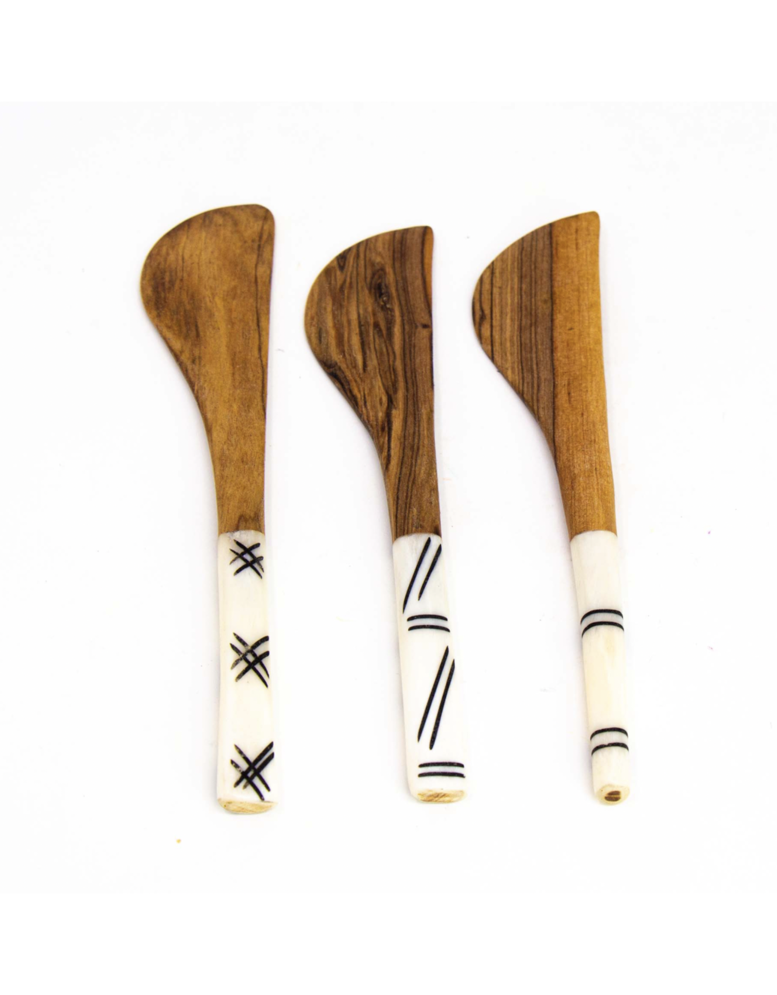 Trade roots Simple Batik Olive Wood Spreader, SOLD INDIVIDUALLY, Kenya