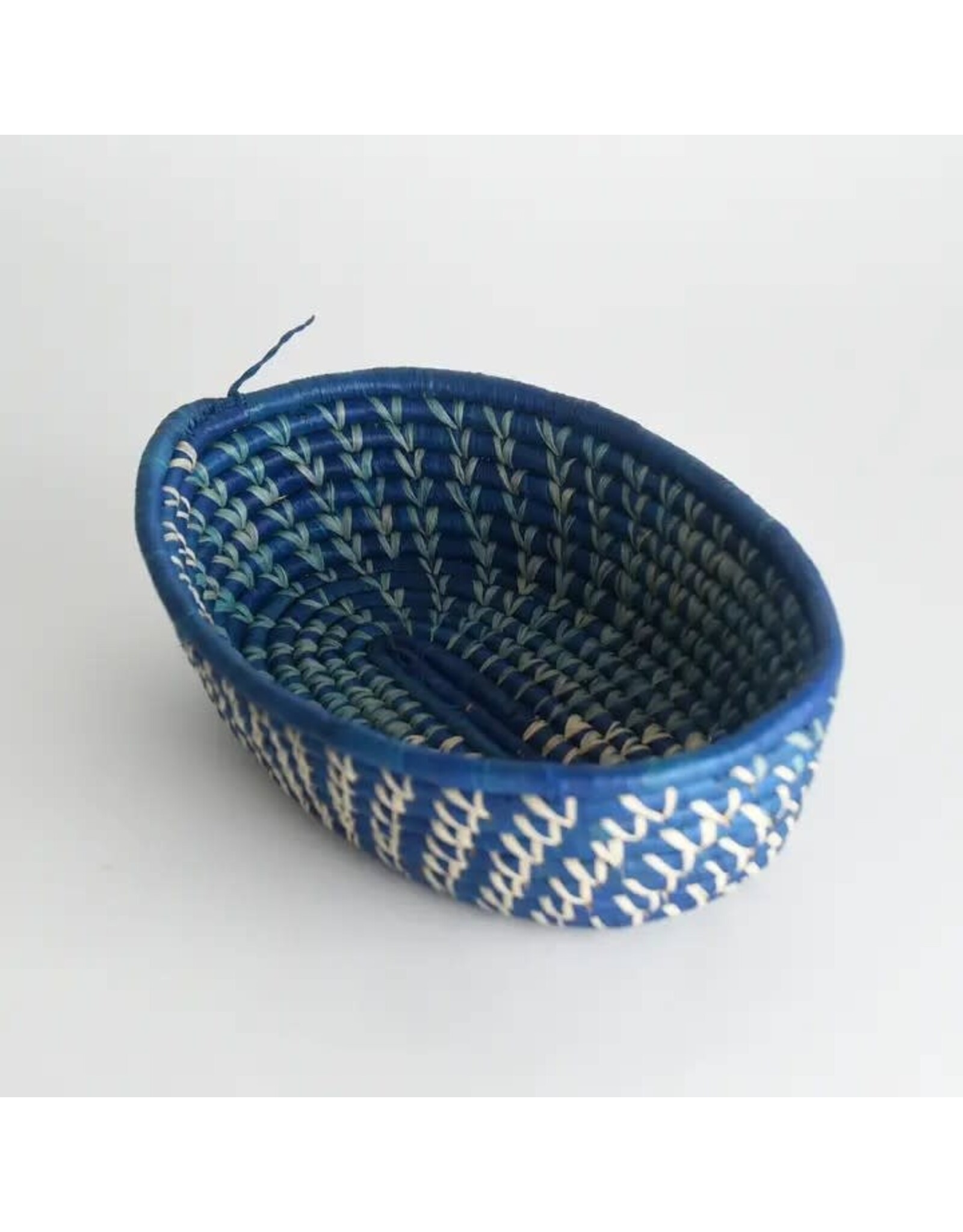 Oval Raffia Basket, Uganda
