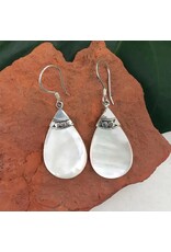 Mother of Pearl Tear Drop earrings - Indonesia