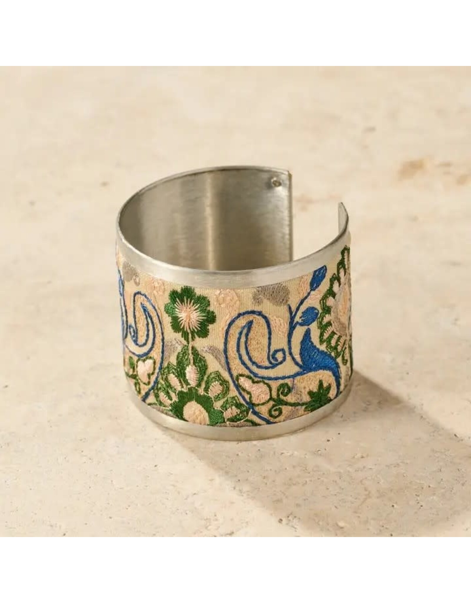 Jabardasta Silk Embroidered Cuff, India