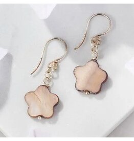 Trade roots Kudu Mother of Pearl Earrings, Indonesia