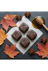 4 Piece Dark Chocolate Truffles: Vanilla Bean & Vt Maple