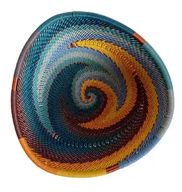 Telephone Wire Small Triangle Bowl - Cove