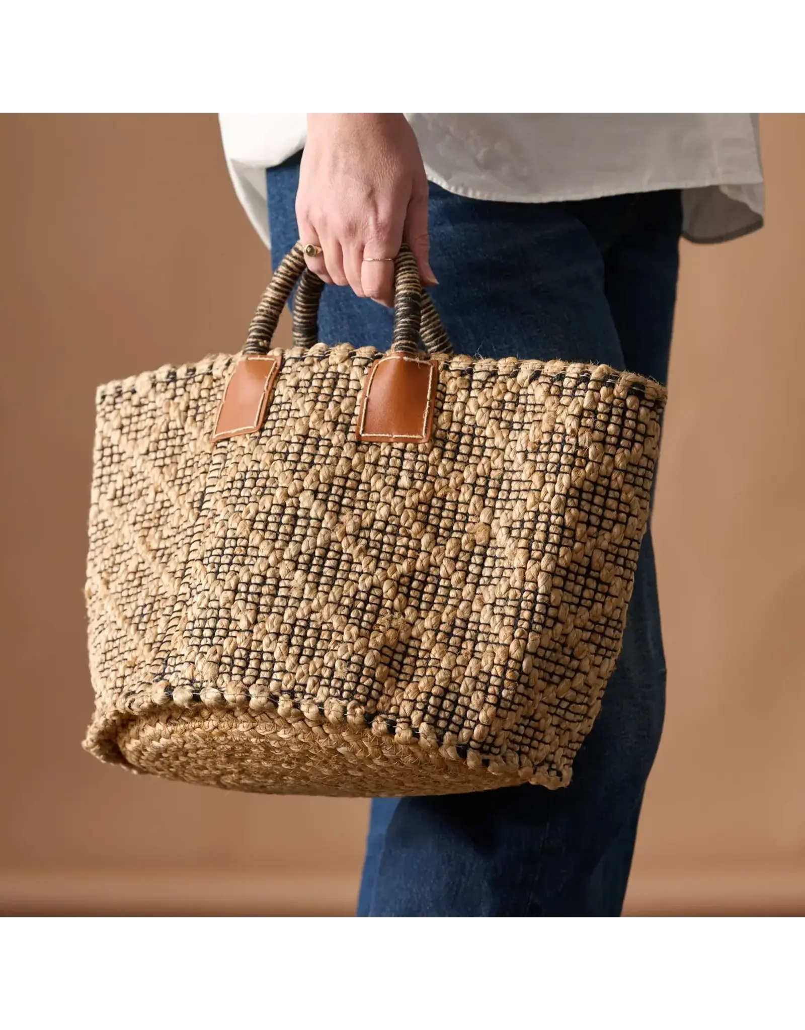 Bahana Handled Jute Basket 14", Bangladesh