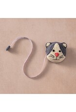 Meo Cat Measuring