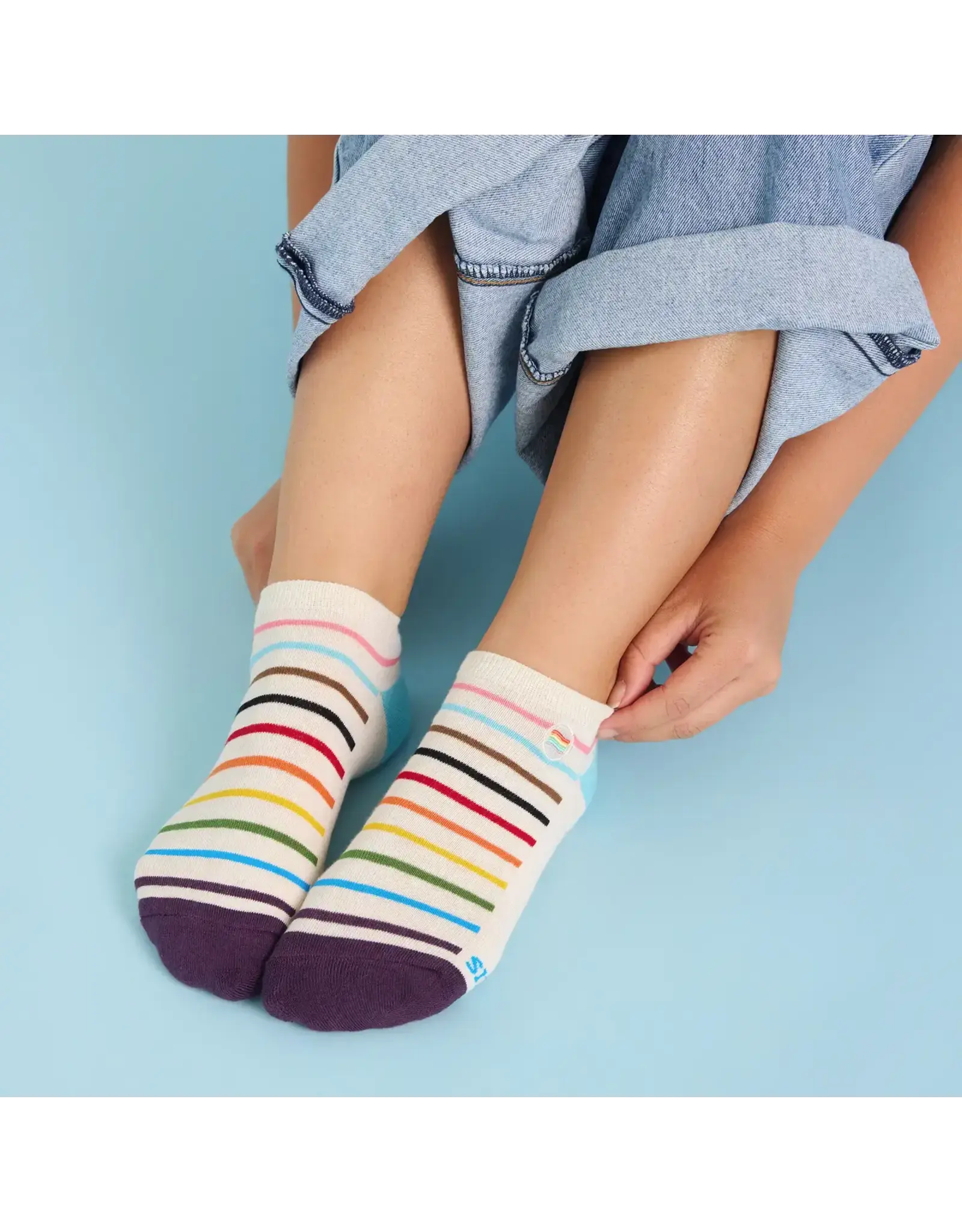 Ankle Socks That Save Lgbtq Lives | Pride Flag - Pride Gifts, Medium