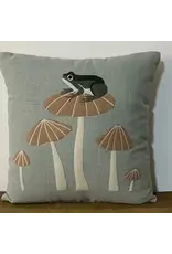 Pillow Applique/Embo 16" Froggie Fun-Guy