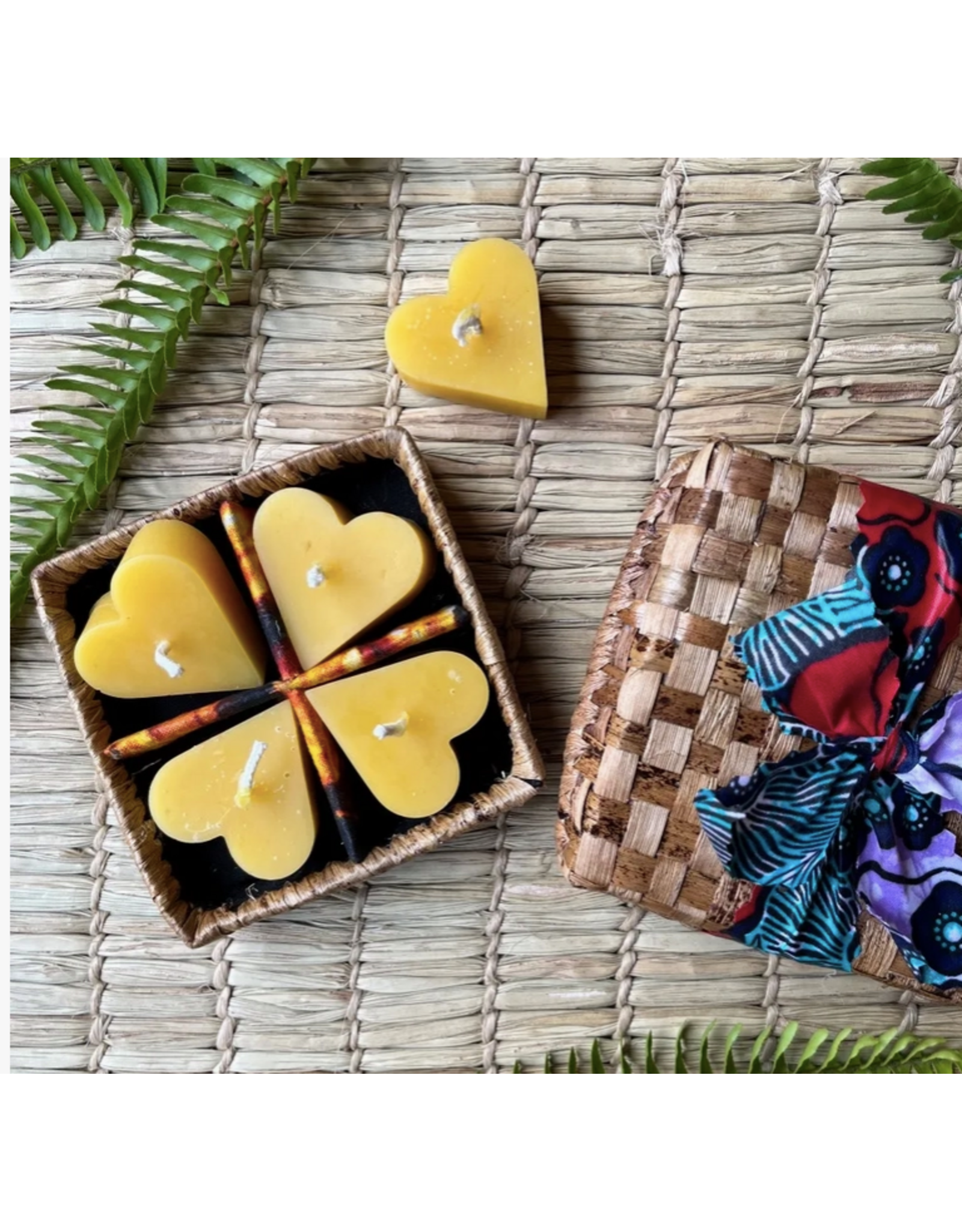 Natural Heart Candle Set in A Banana Leaf Box, Rwanda