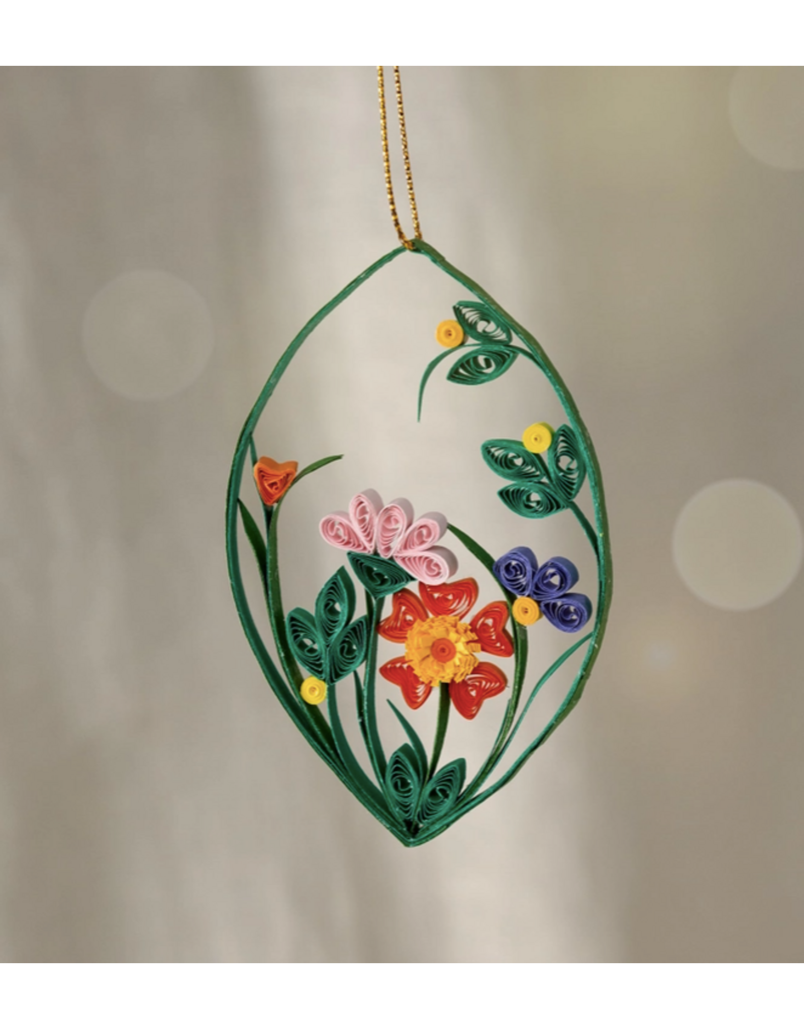 Mau Quilled Flower Garden Ornament