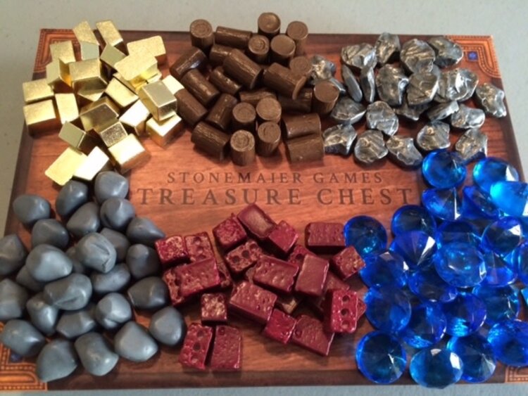 Stonemaier Games Treasure  Chest (ML)