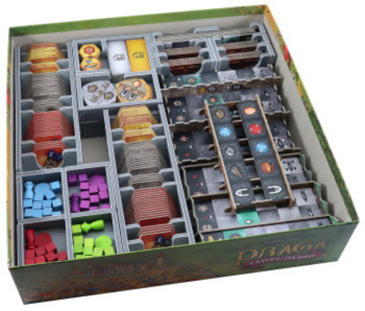 Folded Space Folded Space: Praga Caput Regni