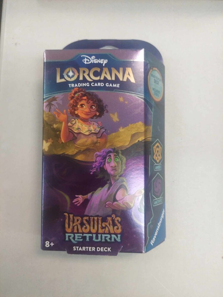 Ravensburger Disney Lorcana: Set 4: Ursula's Return: Starter Deck: Mirabel Madrigal & Bruno Madrigal (EN)