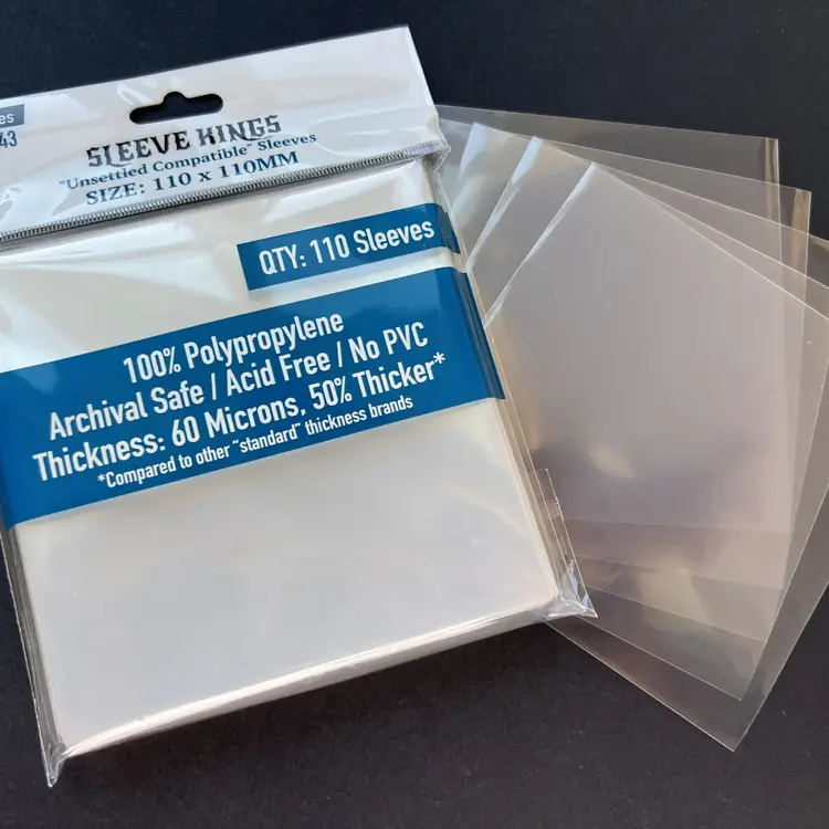 Sleeve Kings SKS-8843 «Unsettled Compatible» 110mm X 110mm / 110 Kings - Sleeve