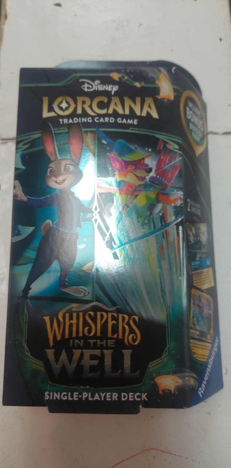 Ravensburger Disney Lorcana Set 10: Whispers In The Well: Starter Deck: Judy Hopps - Simba (EN) Disponible en magasin seulement