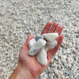 Marble Chips, White - BULK (1" to 3")