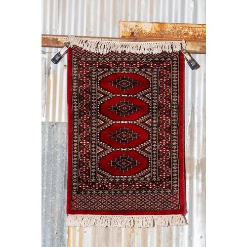 2' x 3' Indian Handmade Red Traditional Cashmere Rug 2' x 3' Indian Handmade Red Traditional Cashmere Rug
